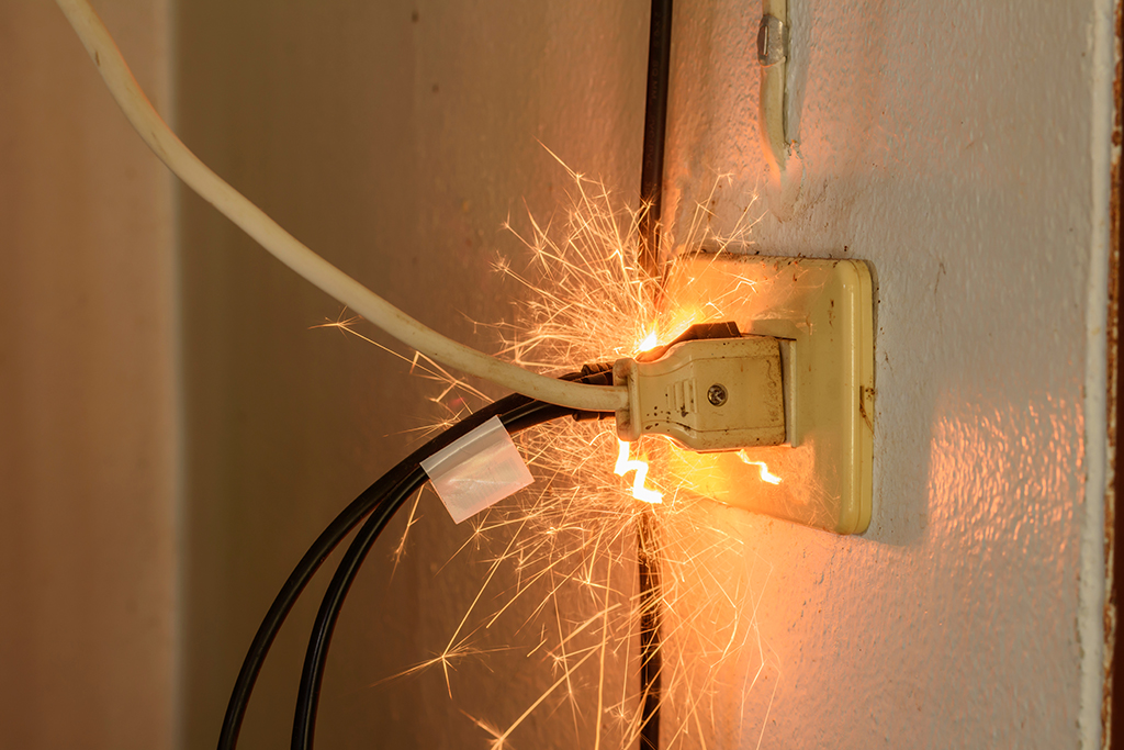 When-Should-You-Call-An-Emergency-Electrician--_-Florence,-SC--