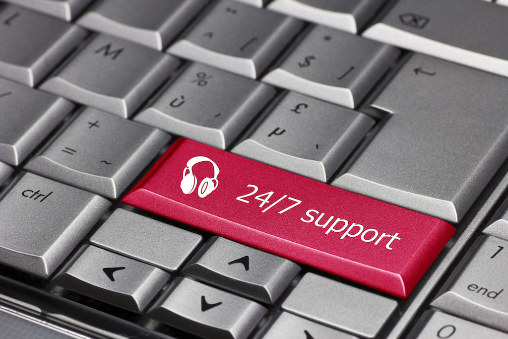 Button on keyboard with '24/7 support' in red | Generators