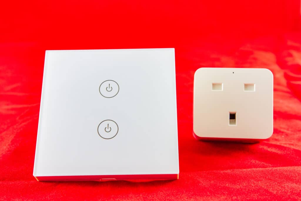 Smart Outlets Keep Turning On and OFF